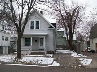 1521 Queen Ave NE, Grand Rapids, MI 49505