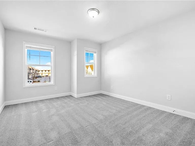 3831 Brookburn Park — Photo 26