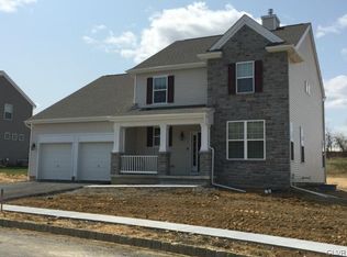 2763 W Hundred Homestead Dr, Forks Township, PA 18040