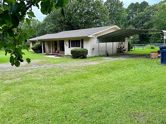 3rd image of 542 Mount Union Rd