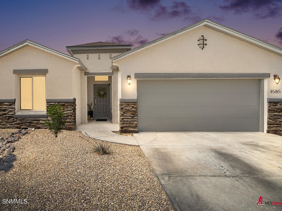 1st image of 4585 Latigo Dr