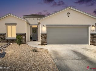 4585 Latigo Dr, Las Cruces, NM 88012