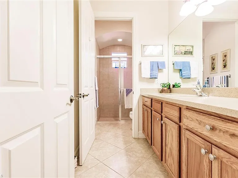 7684 Cottesmore Dr — Photo 36