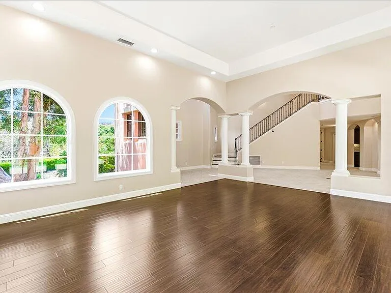 4698 Granada Way — Photo 11