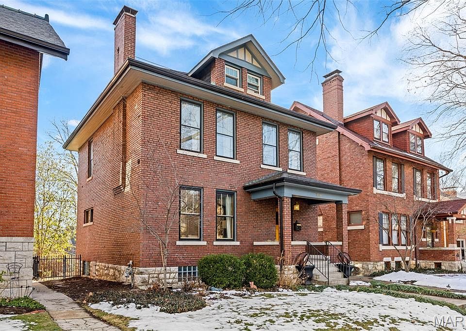1st image of 7144 Waterman Ave