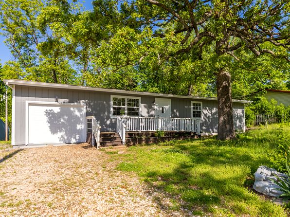 13 Leisure Rd, Eldon, MO 65026