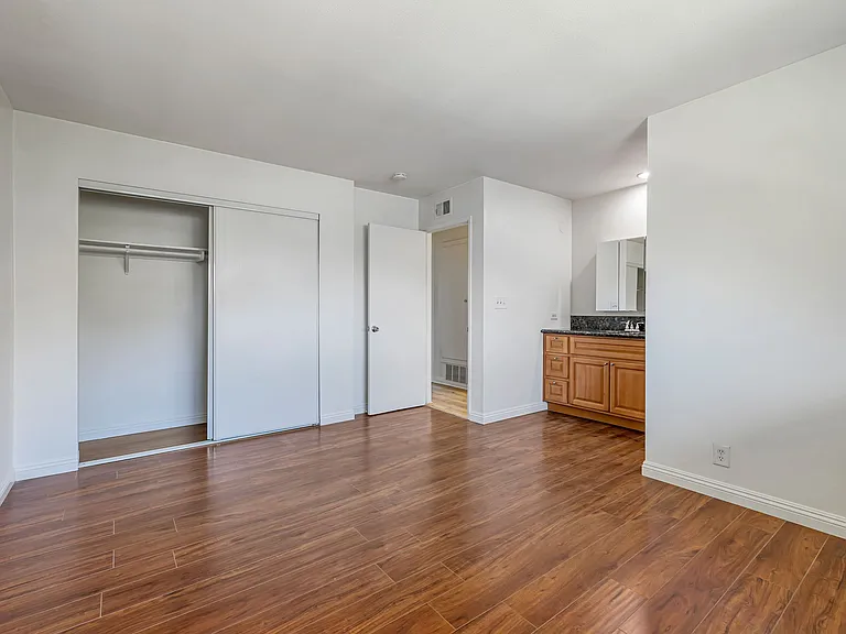 1139 N Shattuck St — Photo 21