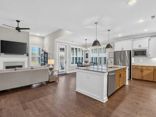 1278 Little Sorrel Rd, Hixson, TN 37343