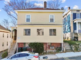 12 Mountain Ave, New London, CT 06320