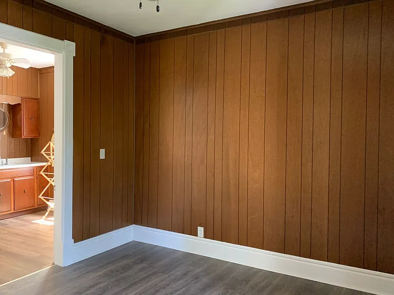 100 Circular St — Photo 16