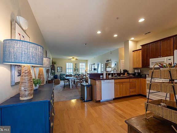 5th image of 17300 N Village Main Blvd Unit 62