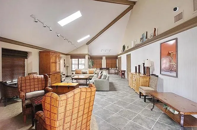 12035 Alta Carmel Ct #217 — Photo 3