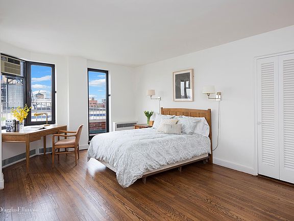 5th image of 1150 Park Ave #19D