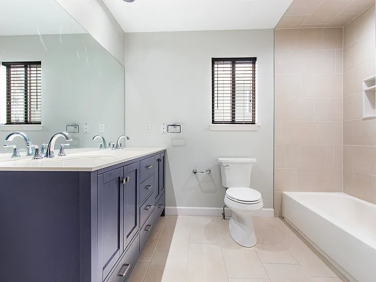 33 Green Valley Ct #33 — Photo 15