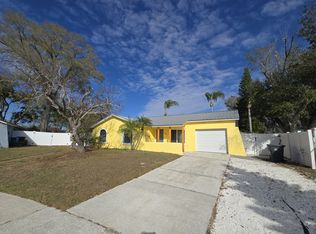 1303 Cottage Pl, Brandon, FL 33510