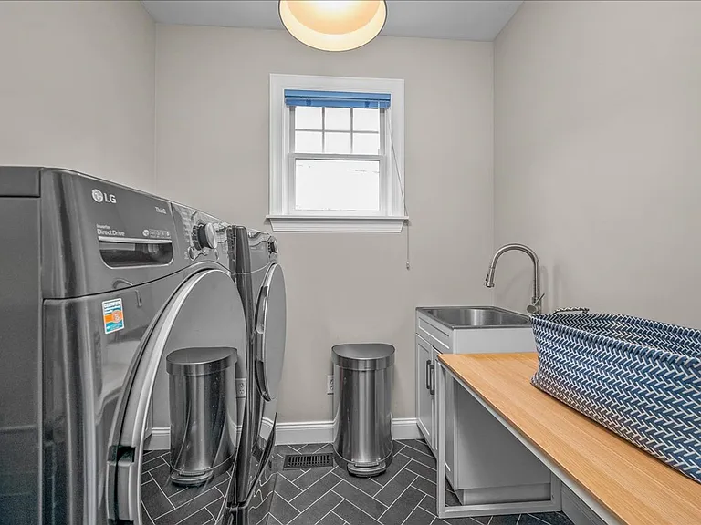 14 Woodale Pl — Photo 38