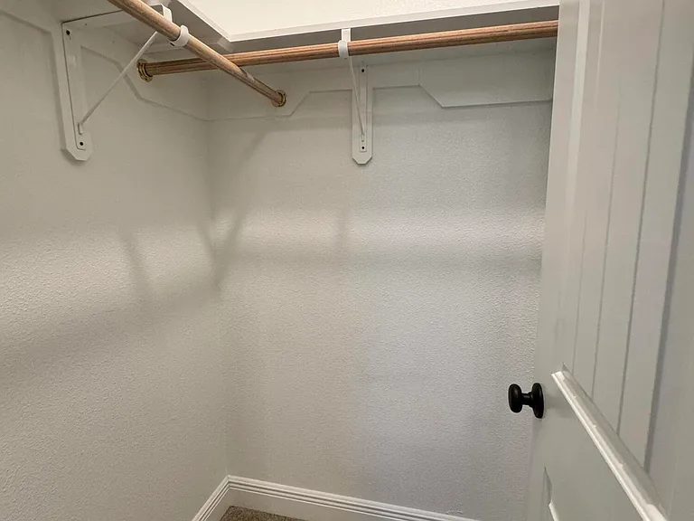 5723 Maggie Rose Cir — Photo 21