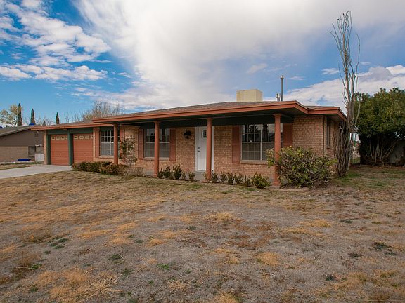 3rd image of 817 Somerset Dr