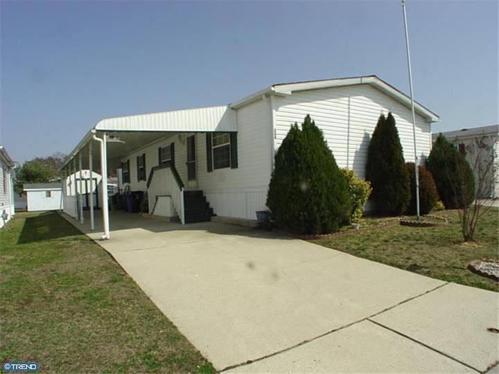 1st image of 266 Tony Cir