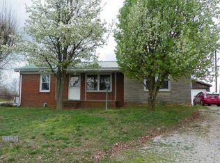 8157 Greenville Rd, Elkton, KY 42220