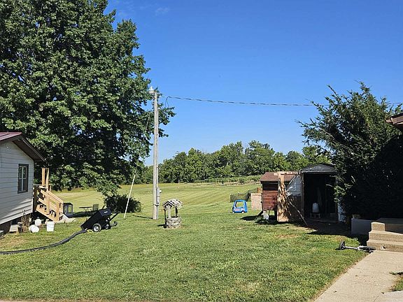 2nd image of 2132 N County Road 800