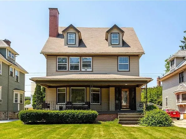 1442 W Clifton Blvd, Lakewood, OH 44107