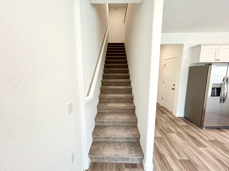 4480 Bellaire Ave — Photo 7