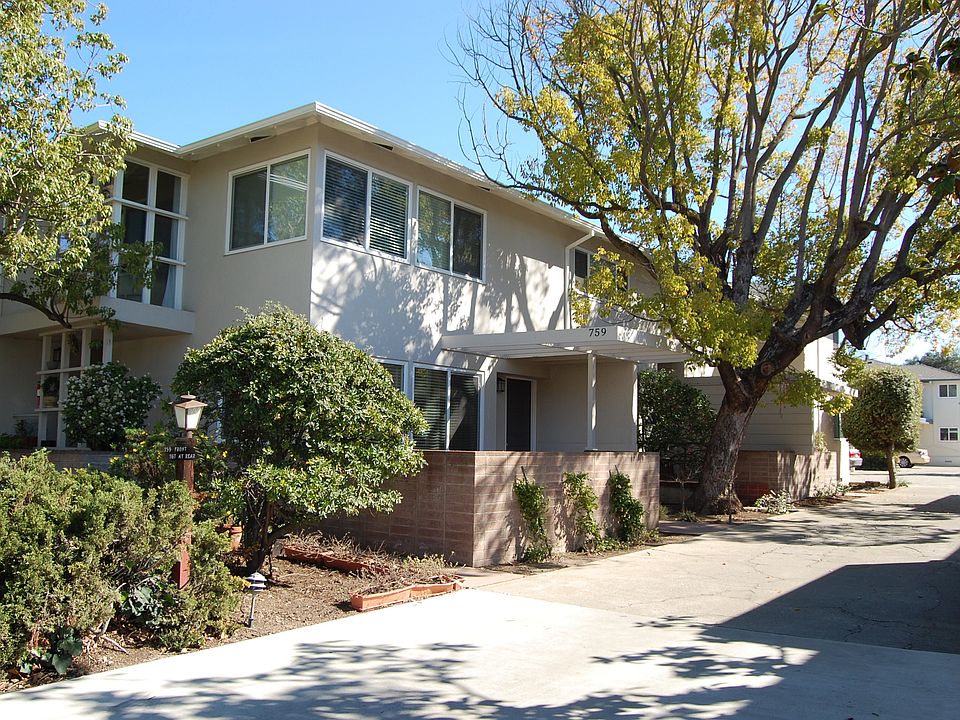 1st image of 759 Roble Ave APT 1
