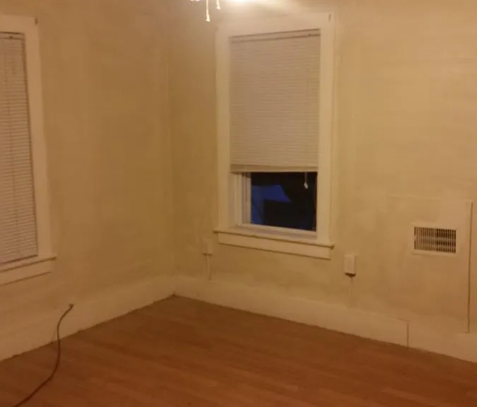 120 Penn St — Photo 3