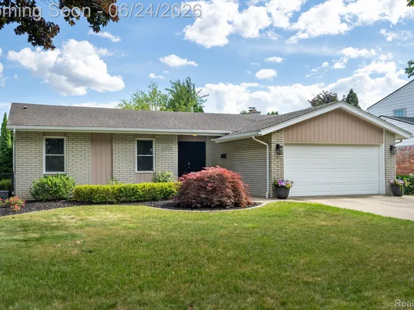 36343 Dardanella St, Livonia, MI 48152