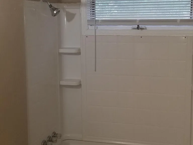 120 Shoemaker Ct — Photo 8