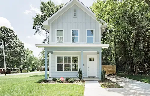 2035 Renner St Photo 1