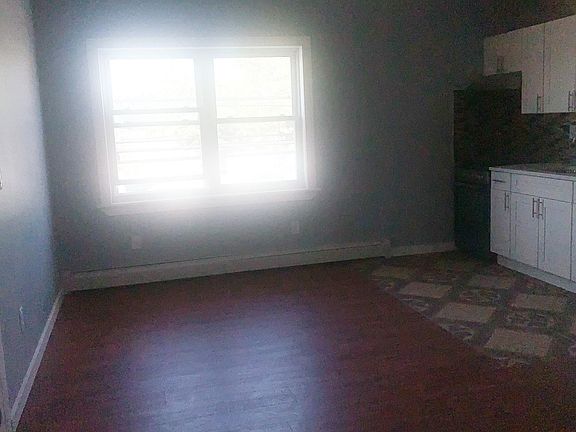 3rd image of 13001 Hillside Ave #2A