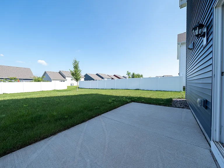 2019 Aloha Ave — Photo 28