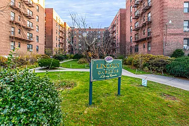 144-44 38th Avenue