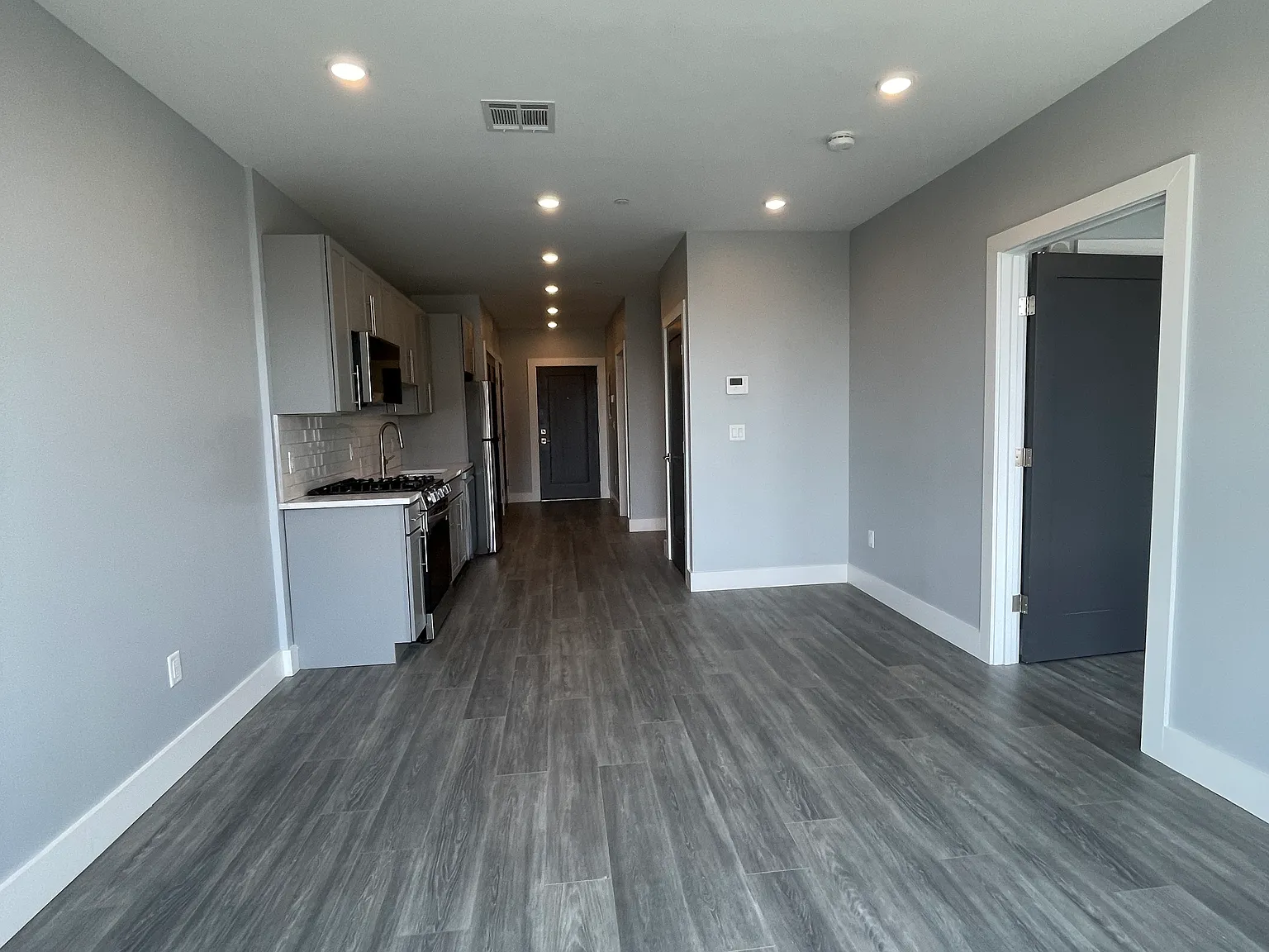 1 bed, 750 sqft, $3,450 — Photo 1