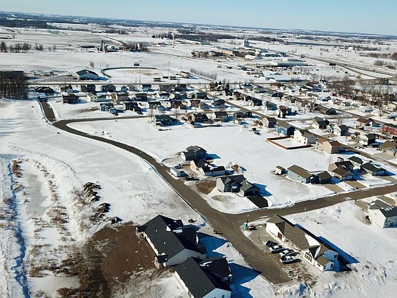 4th image of 200 E 11th St SE