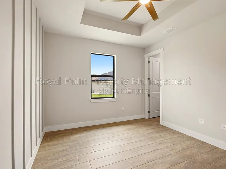 3518 NE 21st Pl — Photo 15