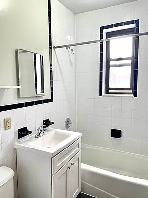 Rented by Pear NYC LLC | media 13