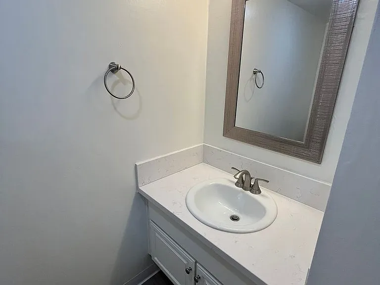 8126 Camino Tranquilo — Photo 10