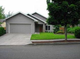 1182 SW Edgefield Ave, Troutdale, OR 97060