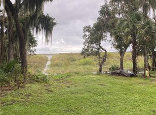 1552 Swamp Ln, Geneva, FL 32732