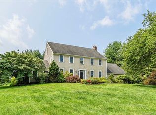 725 Reservoir Rd, Cheshire, CT 06410