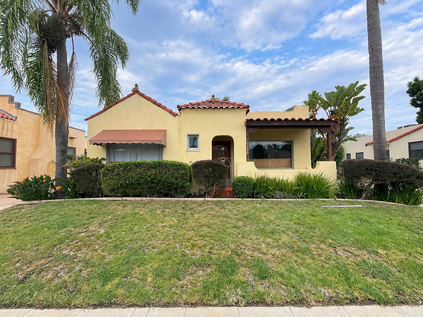 3 bed, 1384 sqft, $4,200 — Photo 1