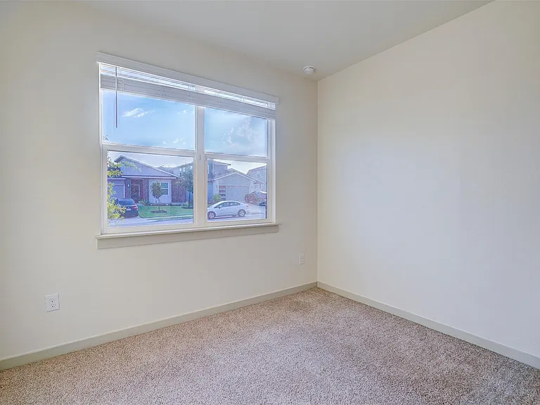 4613 Tully Dr — Photo 7