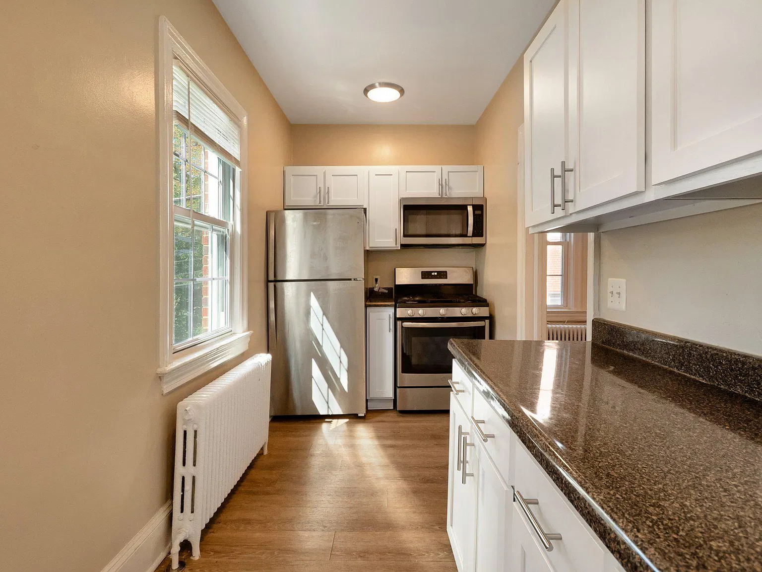 1 bed, $1,600 — Photo 1