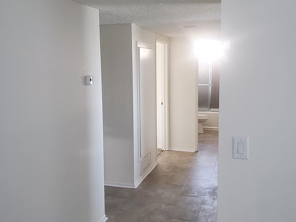 4th image of 22012 Belshire Ave Unit 3