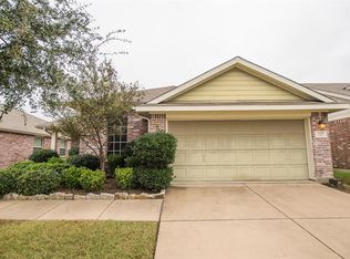 1127 Grimes Dr, Forney, TX 75126