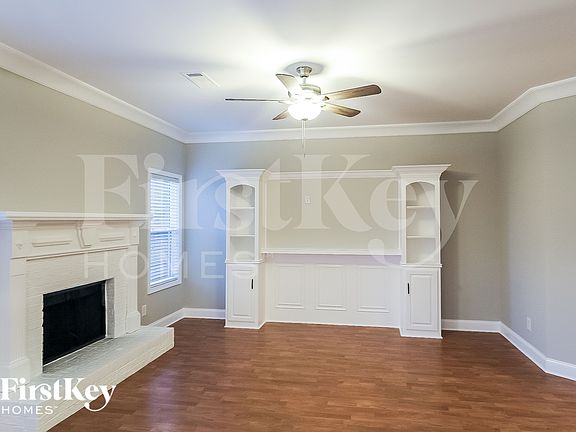 2nd image of 2071 Lily Valley Dr