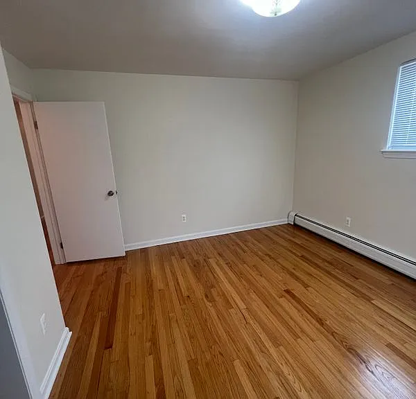 4100 Leisure Dr — Photo 8